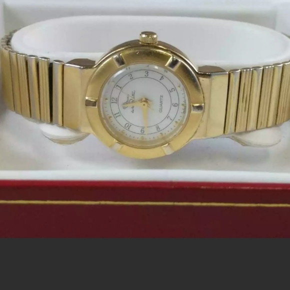 VTG OSCAR DE'La Renta GOLD STRETCH WATCH W INTERCHANGEABLE FACE - Picture 7 of 9